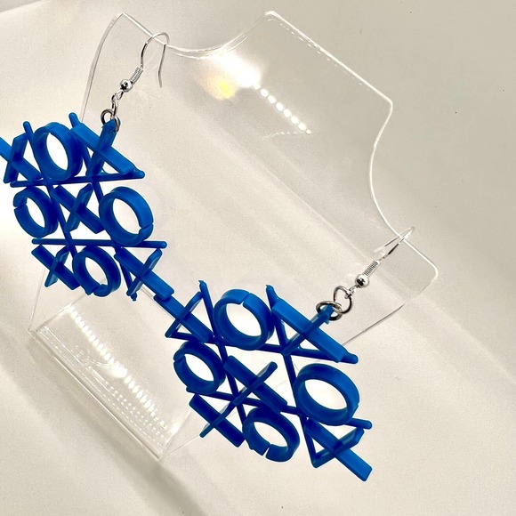 Tic Tac Toe Game Earrings - Game Night Earrings - Toy Earrings - Picture 2 of 7